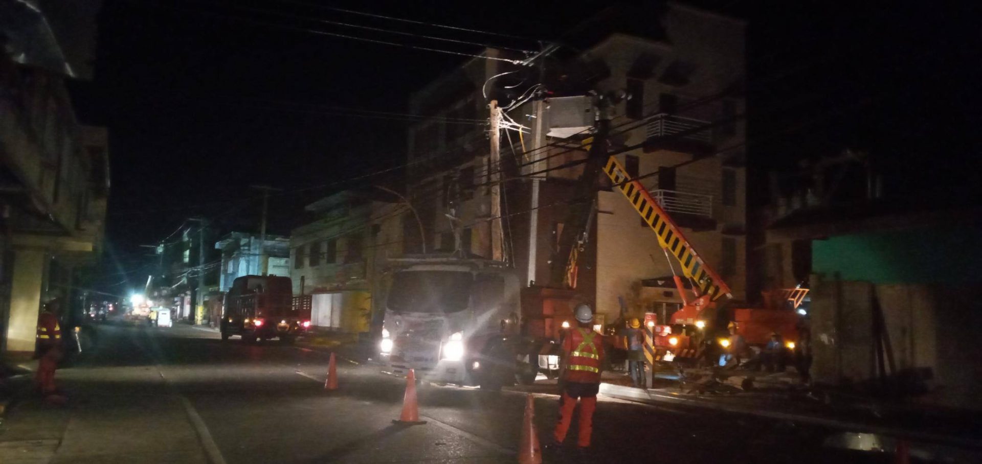 Meralco Helps In Power Restoration At Typhoon Hit Catanduanes Thephilbiznews 3292