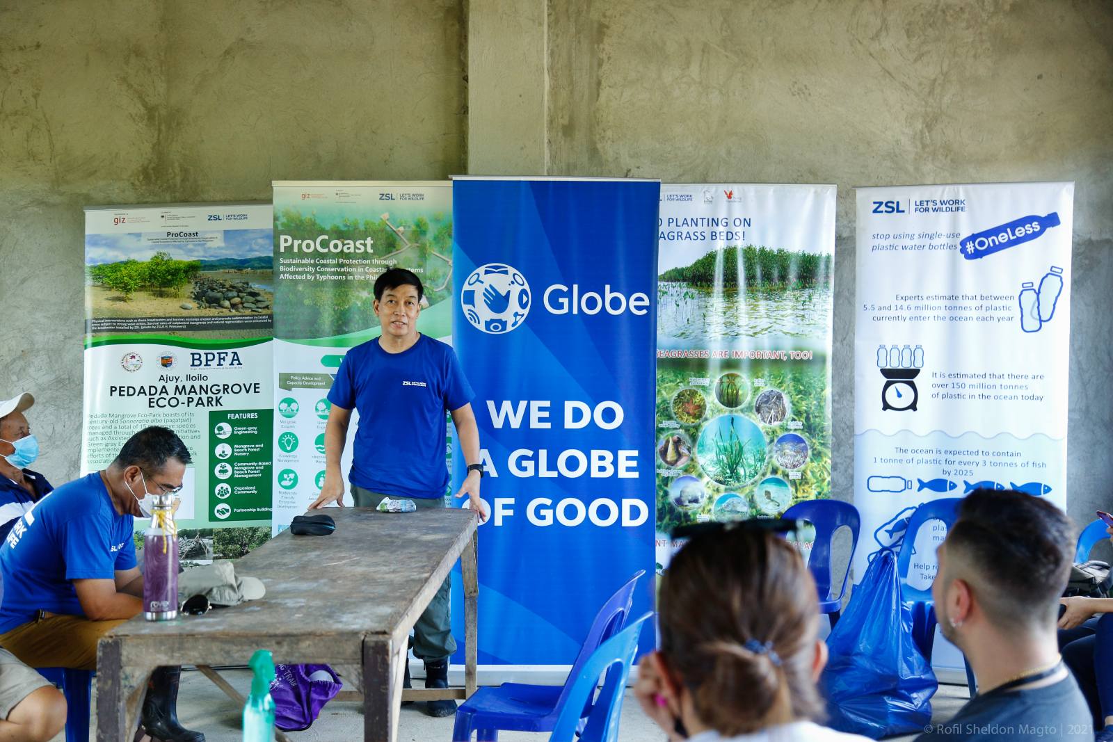 Globe, ZSL join hands with Iloilo fisherfolks for mangrove conservation ...