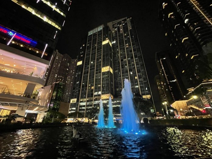 UPTown Night